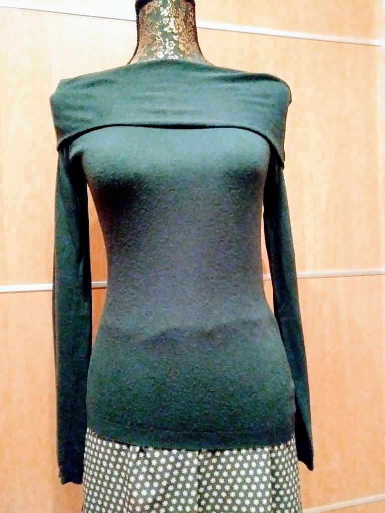 Très beau pull en laine vert taille 36/38, Enlèvement, Comme neuf, Vert
