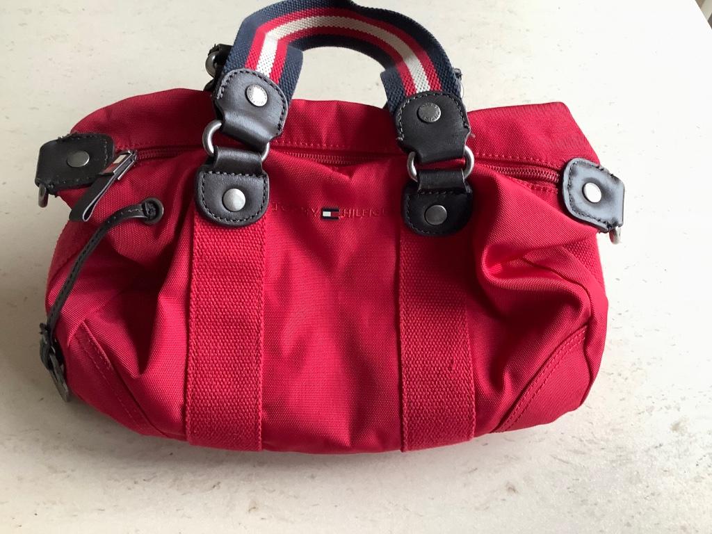 Handtasje Tommy Hilfiger, Enlèvement ou Envoi, Comme neuf, Rouge, Sac à main