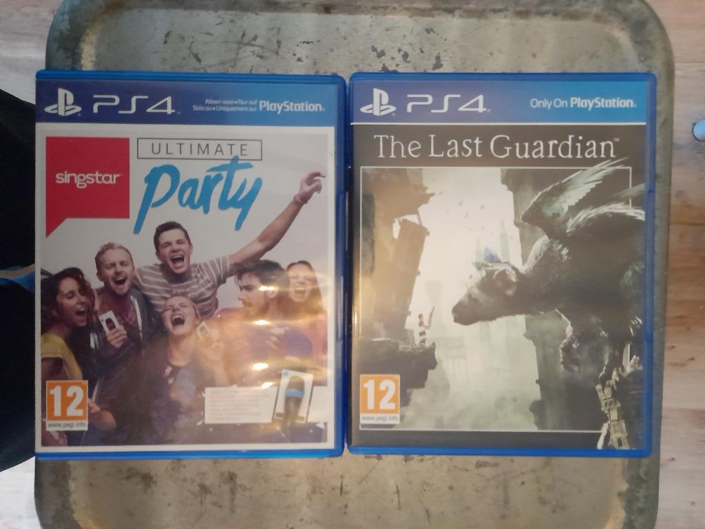PS4 3 spelletjes, Games en Spelcomputers, Muziek, Verzenden, 2 spelers, Zo goed als nieuw