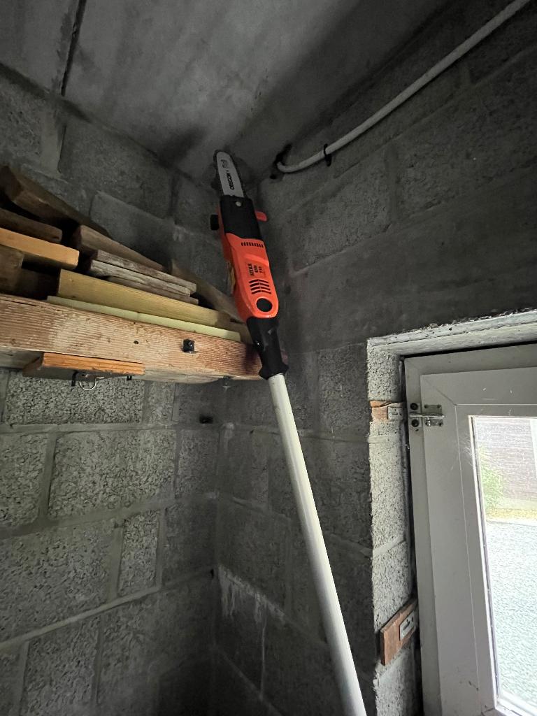 Telescopische Snoeischaar (electrisch), Tuin en Terras, Snoeischaren, Ophalen, Gebruikt