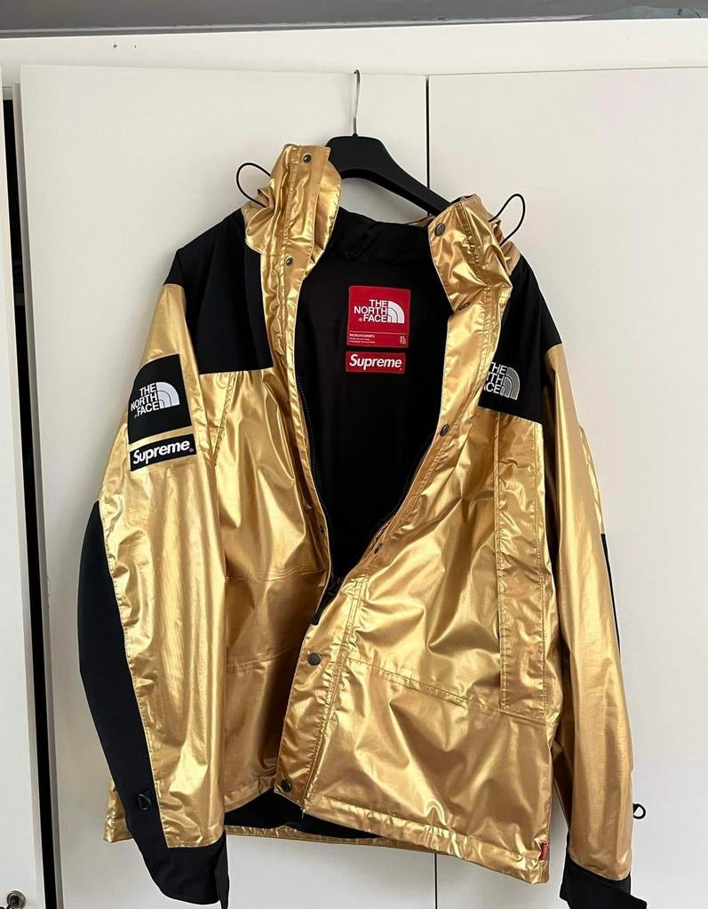 Suprème x The North Face Gold, Ophalen, Zo goed als nieuw, Maat 56/58 (XL)