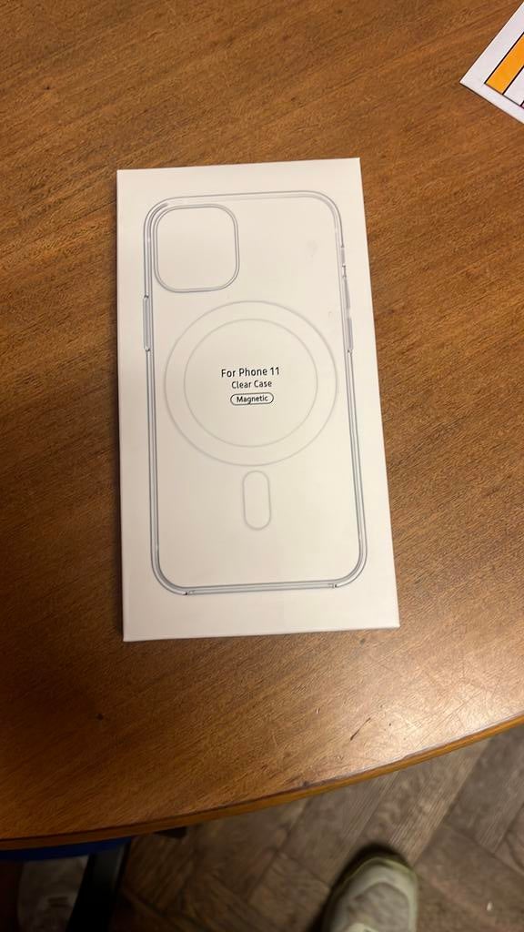 Magnetic Phone 11 doorzichtig hoesje, Ophalen, Nieuw