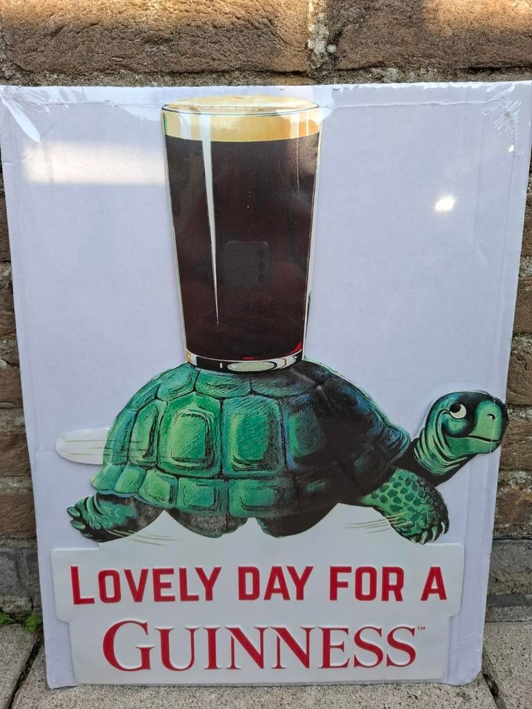 Rare panneau d'affichage original en forme de tortue Guinnes, Enlèvement ou Envoi, Neuf, Panneau, Plaque ou Plaquette publicitaire