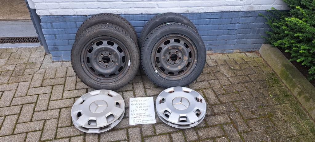Mercedes A klasse set winterbanden 300,- euro, Auto-onderdelen, Ophalen, Nieuw, Mercedes-Benz