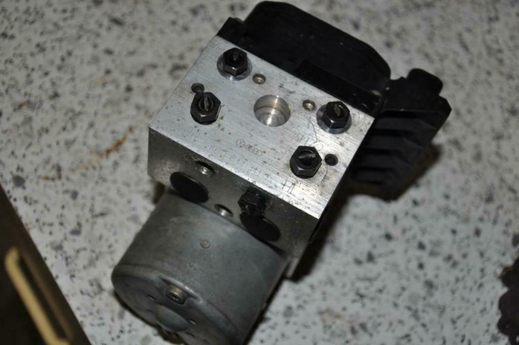 ABS ESP 8E0 614 111 T Audi / VW / Skoda / Seat., Ophalen of Verzenden, Gebruikt, Seat