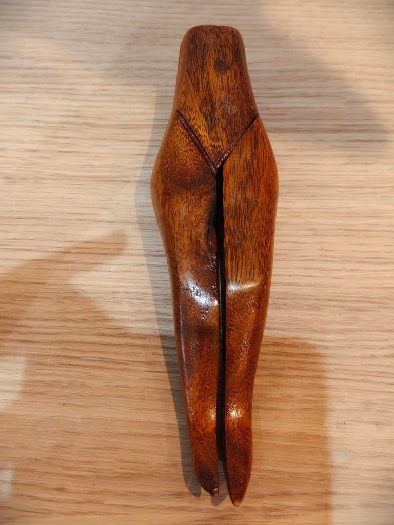 Ancien casse-noix en bois vintage, Antiquités & Art, Enlèvement ou Envoi