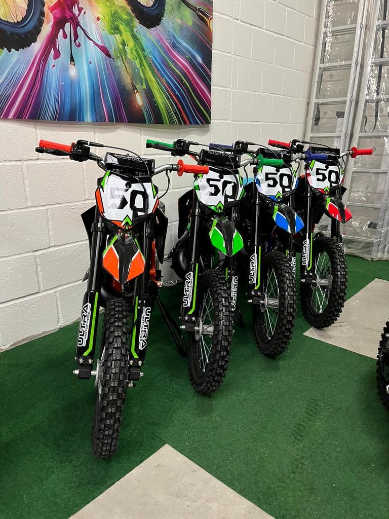 Ultra Motocross/Koshine, 50 cc, 2 temps, automatique, Enlèvement ou Envoi, Neuf