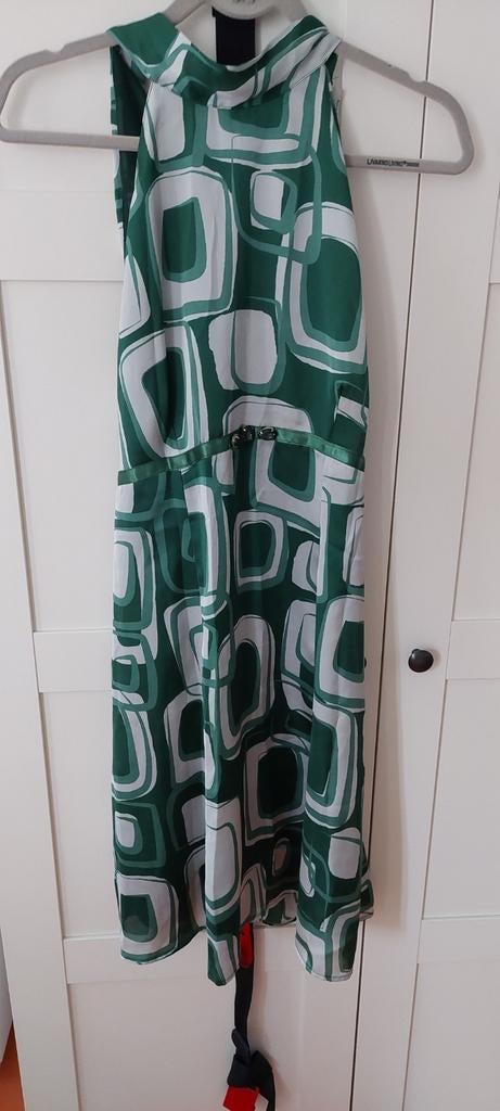 Robe chic imprimée verte-blanche,neuve., Vêtements | Femmes, Enlèvement ou Envoi, Neuf