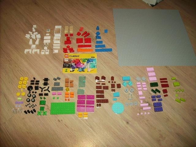 lego classic 10692 + 10708 + bouwplaat, Ophalen of Verzenden, Zo goed als nieuw, Complete set, Lego