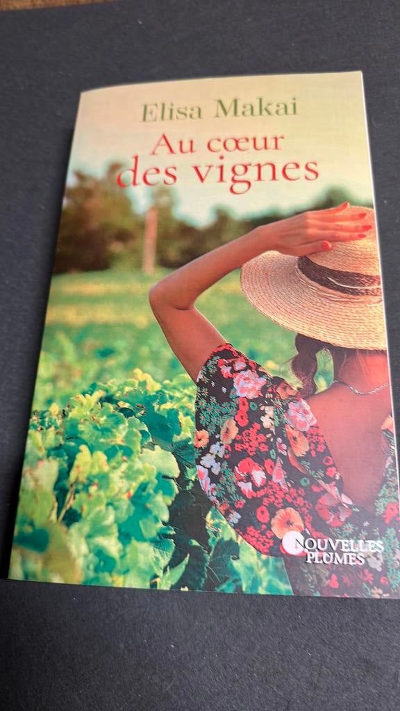 Au coeur des vignes de Elisa Makai, Enlèvement ou Envoi, Comme neuf