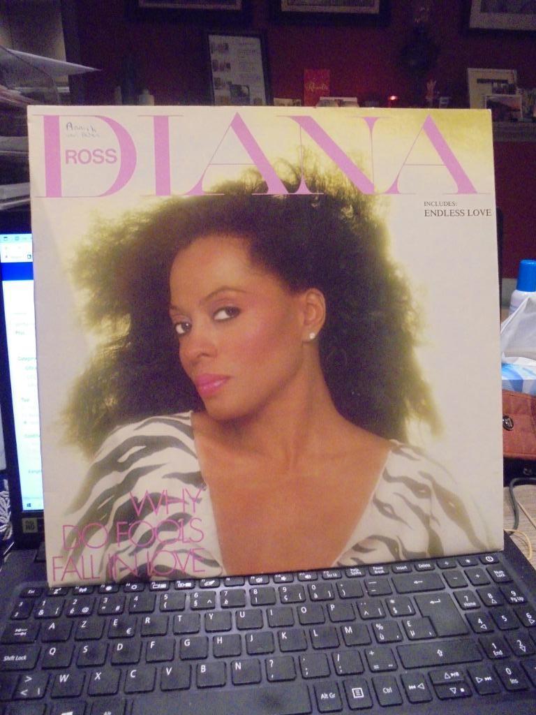 Diana Ross, Enlèvement ou Envoi, Comme neuf