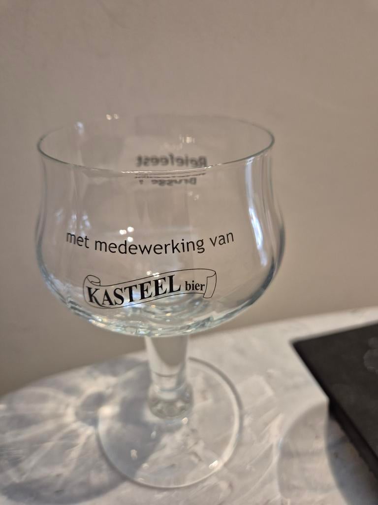 Glas kasteelbier Reiefeest Brugge, Verzamelen, Ophalen of Verzenden