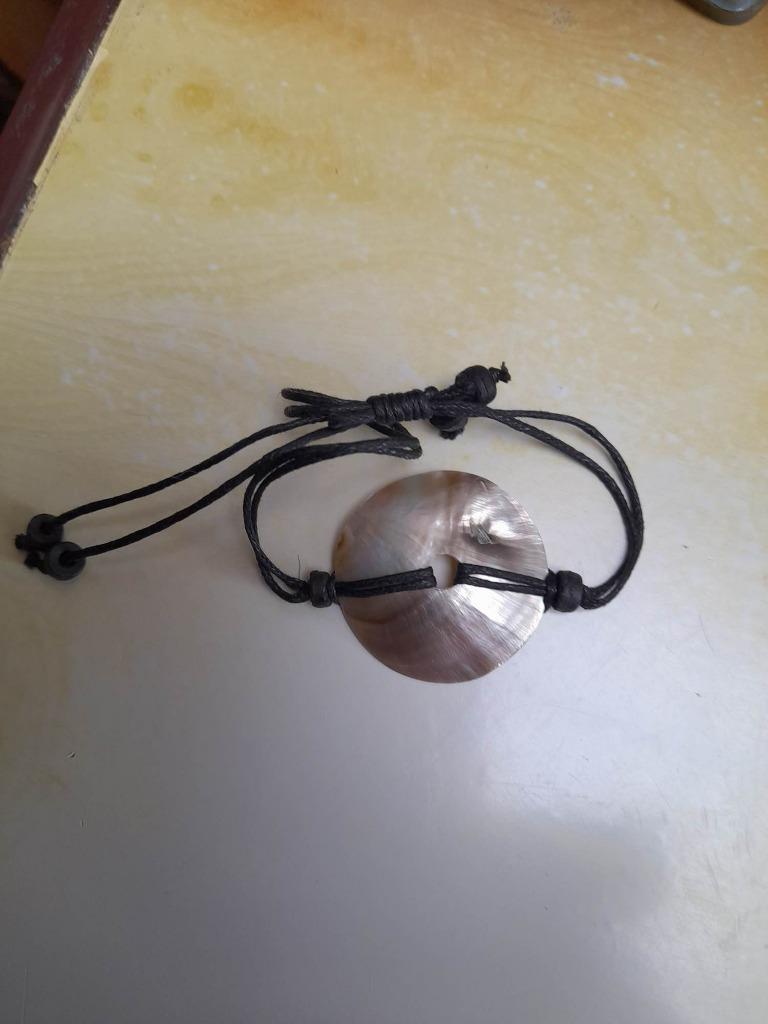 Grand bracelet à paillettes, Bijoux, Sacs & Beauté, Bracelets, Enlèvement ou Envoi, Comme neuf, Brun, Synthétique ou Plastique