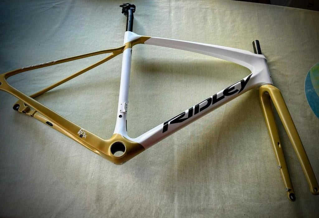Ridley Fenix SLIC - Blanc/Doré, Vélos & Vélomoteurs, Vélos | Femmes | Vélos de sport & de randonnée, Autres marques, Comme neuf