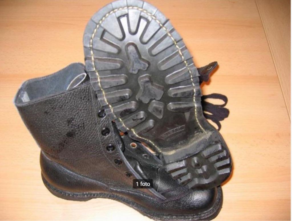 Combats - bottinen - schoenen leger, Verzamelen, Ophalen of Verzenden, Landmacht, Kleding of Schoenen