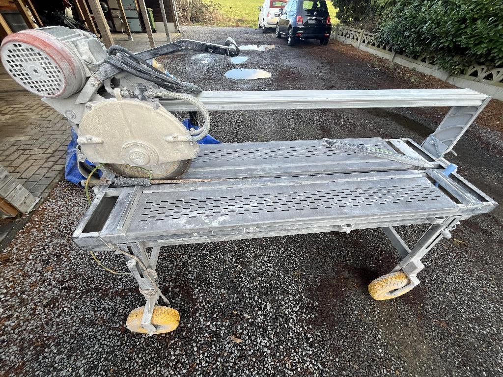 Raimondi tafelzaagmaschine ZOE 125, Ophalen, Gebruikt, Overige typen, 30 tot 70 mm