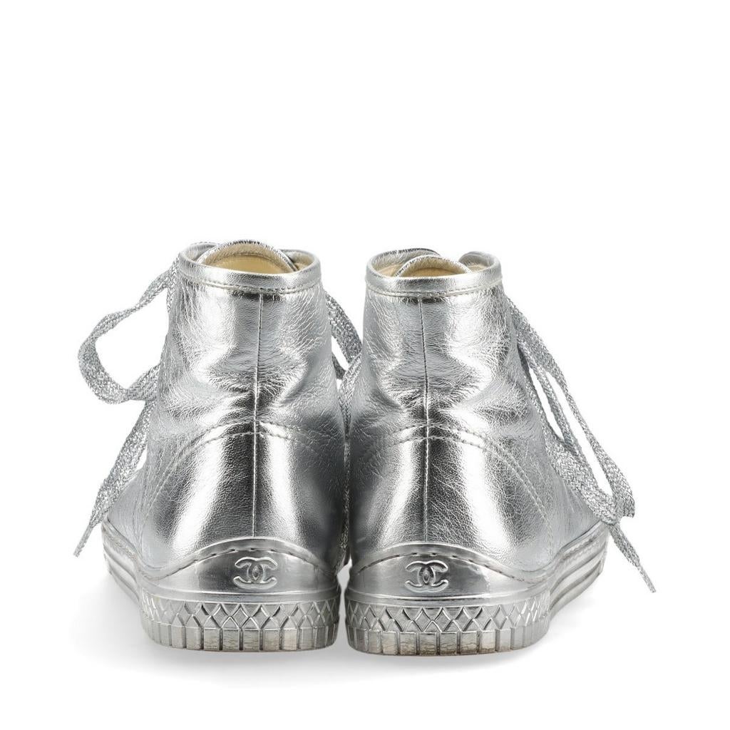 Chanel Coco Mark 37, Gris, Sneakers et Baskets, Porté, Chanel