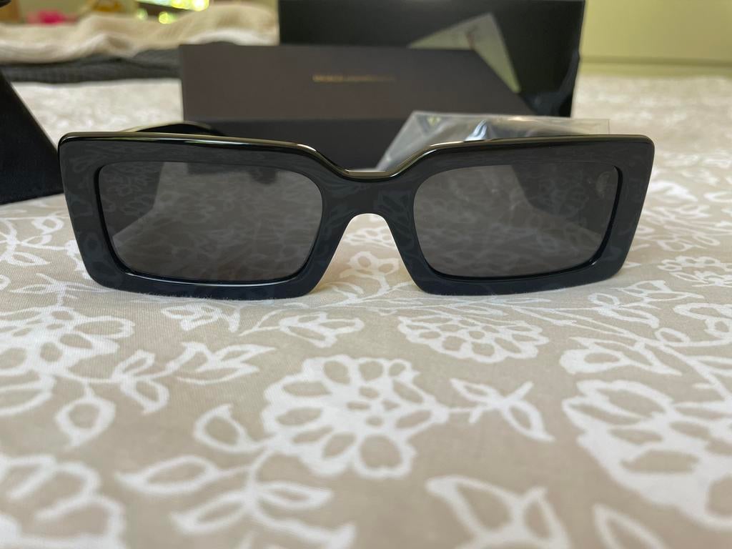 Dolce & Gabbana zonnebril, Neuf, Lunettes de soleil, Noir, Enlèvement