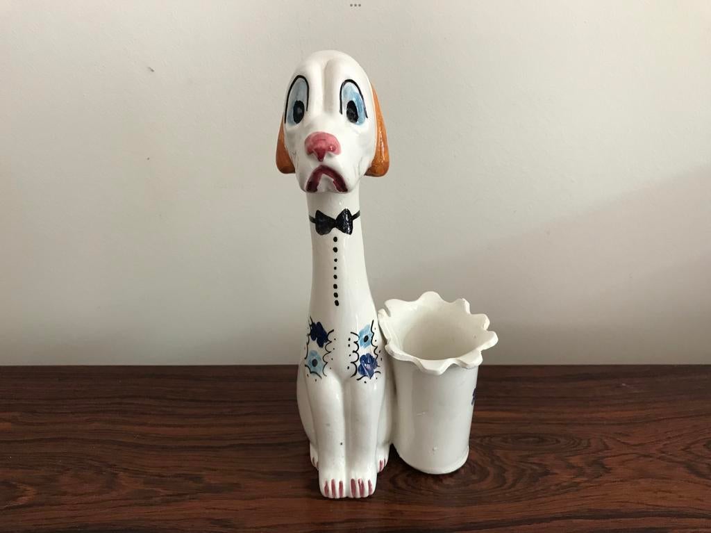 Retro hondje met potje vaas pennenhouder 22 cm h, Ophalen of Verzenden