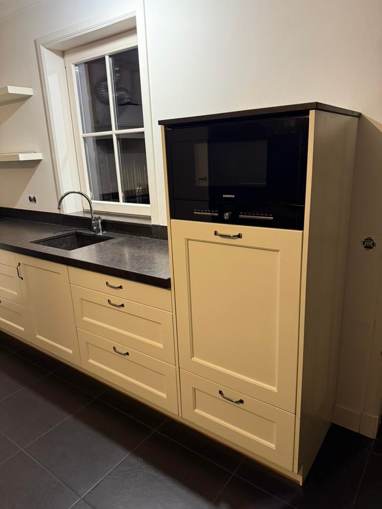 Cuisine Neat Country Corner + Composite + Démontée, Enlèvement ou Envoi, Composite, Brillant ou Laqué, Crème