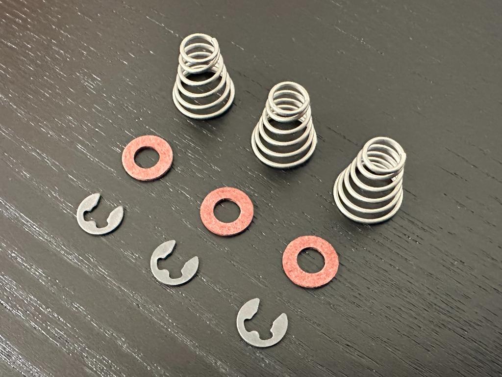 Thorens TD-124 motor veren / ophangset (set 3 stuks), Ophalen of Verzenden, Nieuw, Platenspeler-onderdeel, Thorens