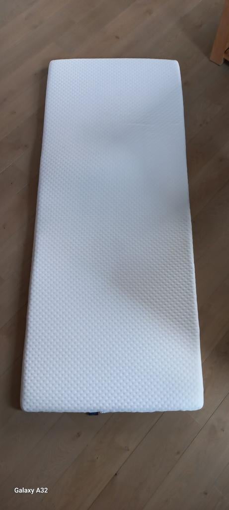 Lot de 2 surmatelas 80x200 cm, Enlèvement, Comme neuf