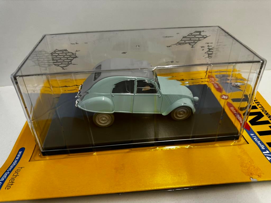 Kuifje auto 1:24 de Citroen 2cv zaak zonnebloem no8, Ophalen of Verzenden, Kuifje, Nieuw
