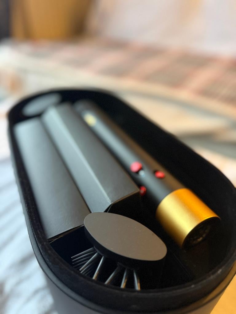 Dyson Airwrap Complete Long-Onyx Zwart&Goud–1 JAAR GARANTIE, Handtassen en Accessoires, Uiterlijk | Haarverzorging, Nieuw, Haardroger