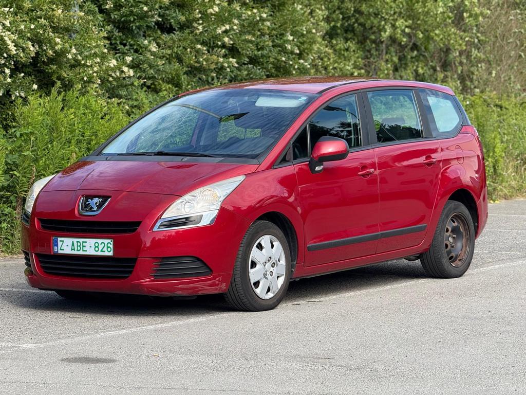 PEUGEOT 5008 1.6 DIESEL 2012 206552 KM, Rouge, Achat, Entreprise, https://public.car-pass.be/vhr/b46282d0-e719-4e27-b6cd-ace9d8664b02