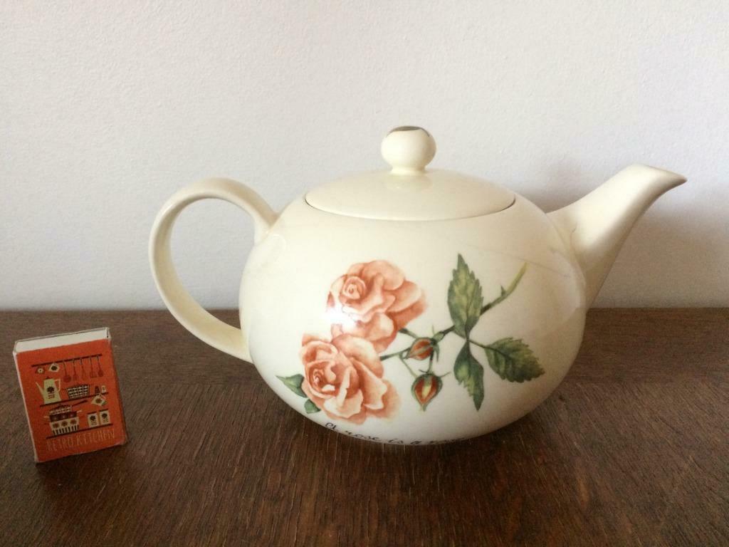 Witte lage keramieke theepot met rozen Jet and company, Gebruikt, Keramiek, Overige typen, Ophalen of Verzenden