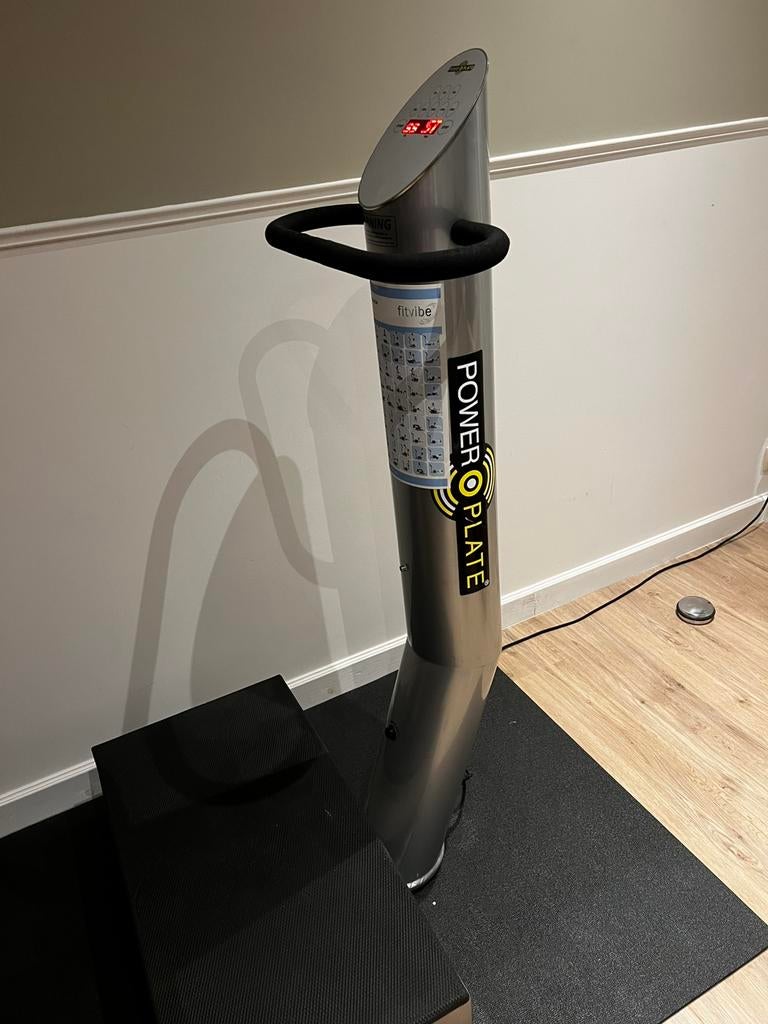 Powerplate!, Comme neuf, Enlèvement, Plaque vibrante, Autres matériaux