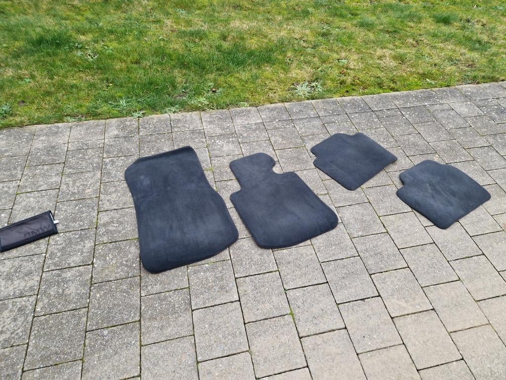 Tapis de sol BMW, Enlèvement, Comme neuf