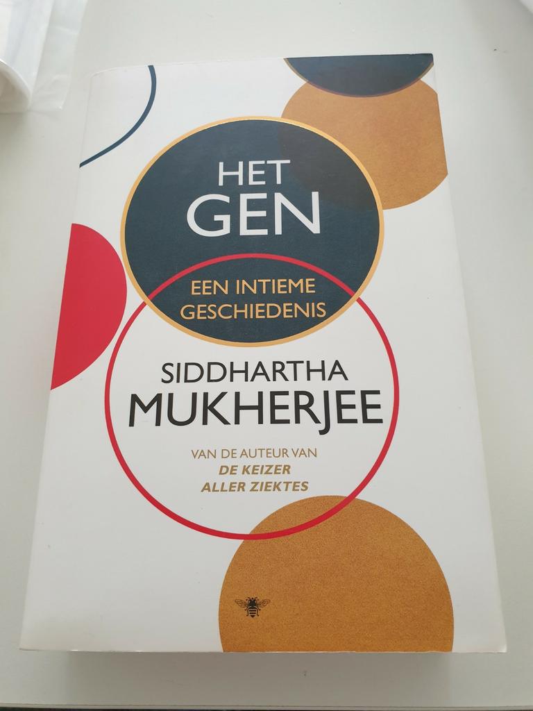 Siddhartha Mukherjee - Het gen, Boeken, Ophalen of Verzenden, Zo goed als nieuw, Siddhartha Mukherjee