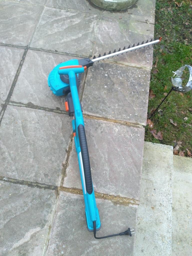 Taille haie, Enlèvement, Utilisé, Électrique, Gardena