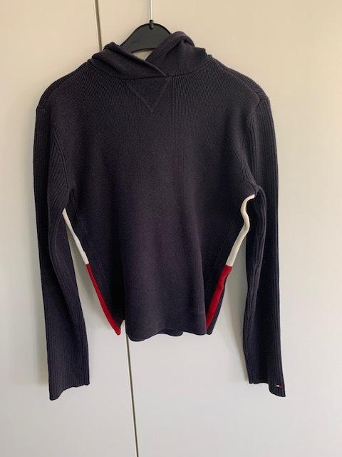TOMMY HILFIGER blauwe pul met kap: S (170/176), Gebruikt, Meisje, Trui of Vest, Ophalen of Verzenden
