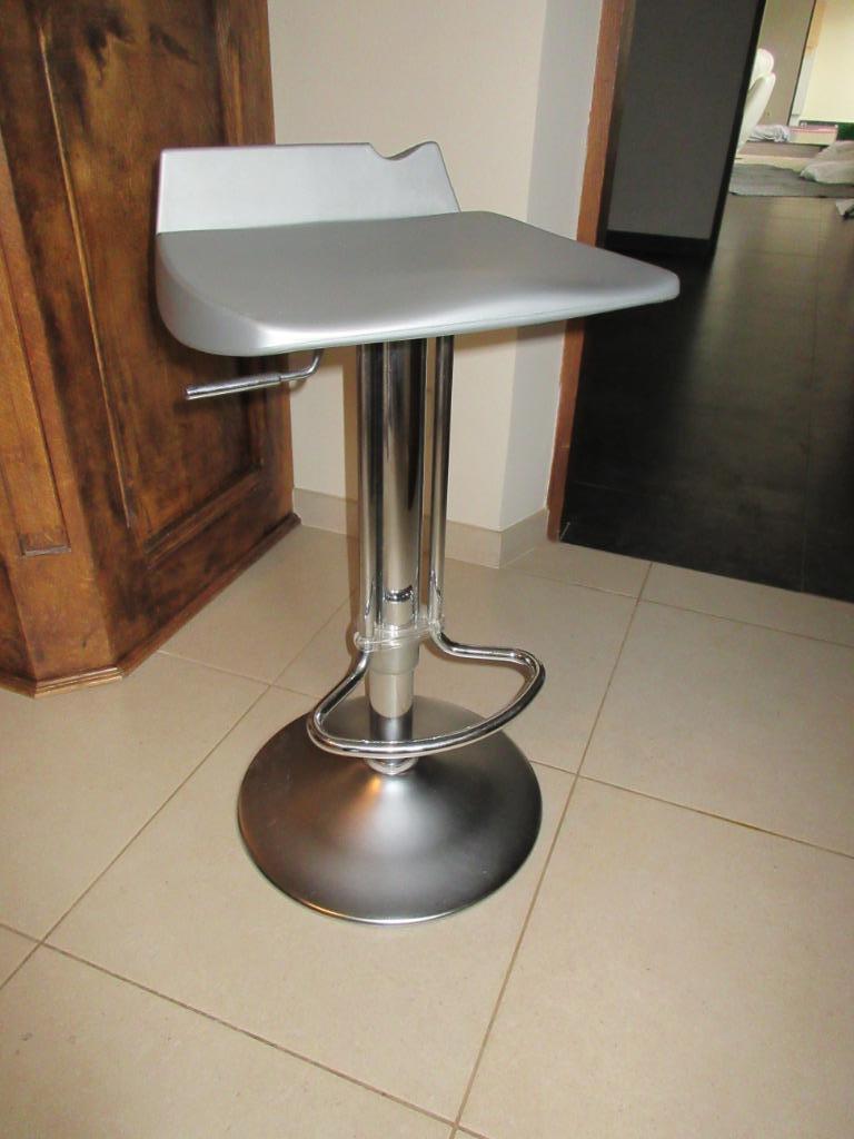 Tabouret de bar réglable en hauteur et rotatif inox, Enlèvement