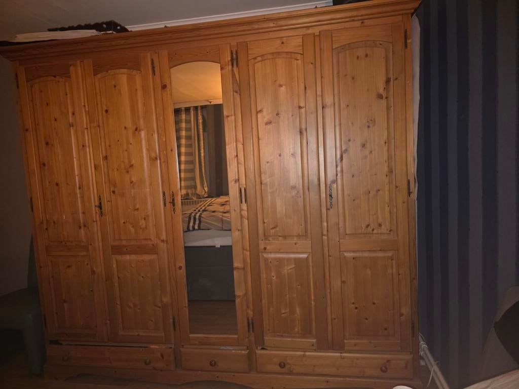 Grenen 5 deurs kleerkast, Huis en Inrichting, Kasten | Kleerkasten, Ophalen