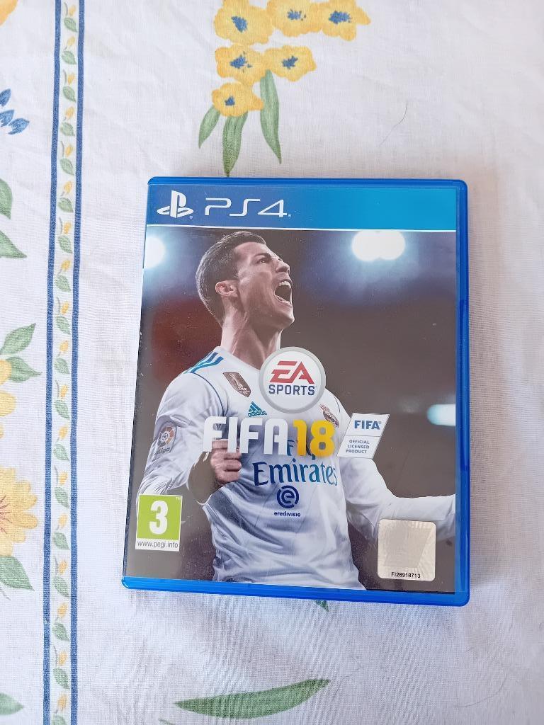 games spelletje, Ophalen of Verzenden, Zo goed als nieuw, Met 3 controllers of meer, Original