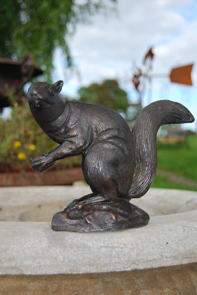 Bronze animalier (l'écureuil), Antiquités & Art, Antiquités | Bronze & Cuivre, Enlèvement ou Envoi, Bronze