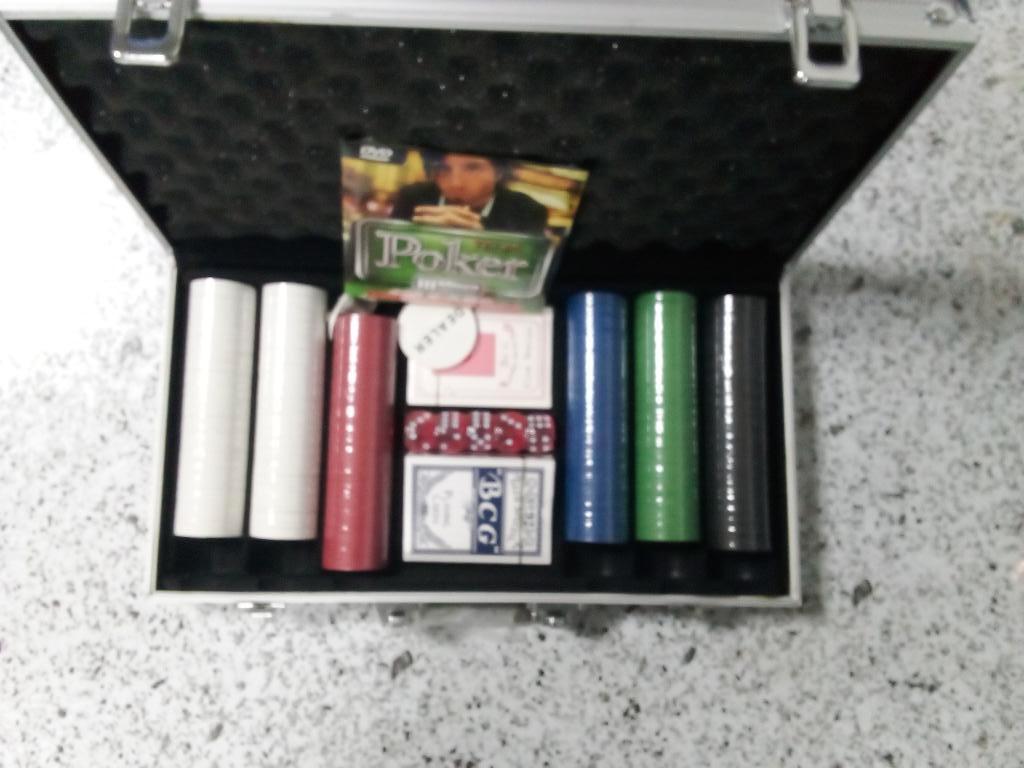 Jeu de poker dans une valise, Enlèvement ou Envoi, Neuf