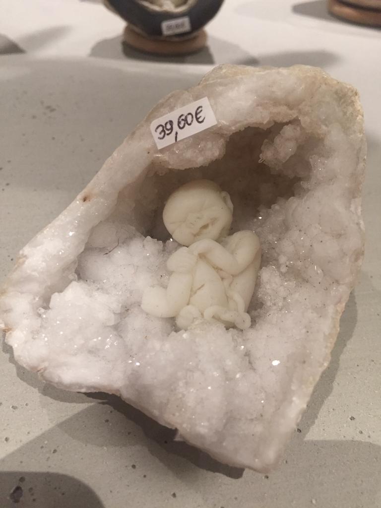 Foetus in bergkristal, Ophalen of Verzenden, Nieuw, Overige typen