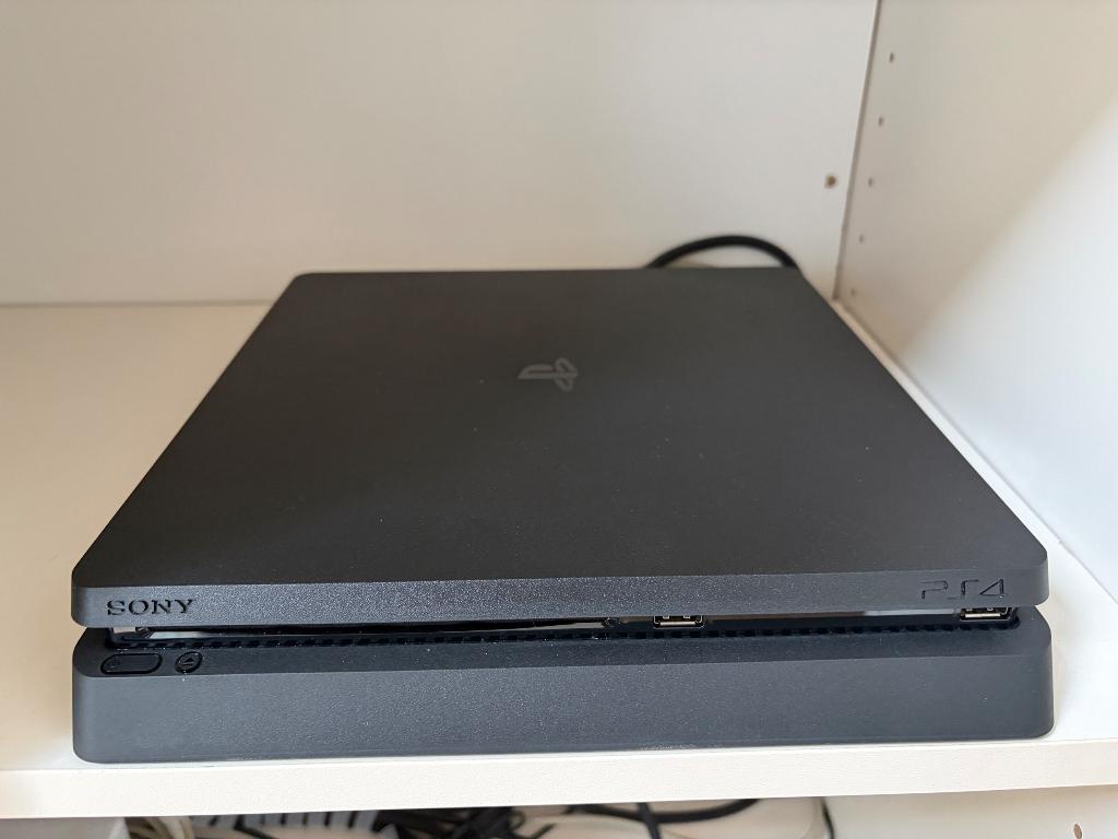 PlayStation 4, Games en Spelcomputers, Spelcomputers | Sony PlayStation 4, Ophalen, Nieuw