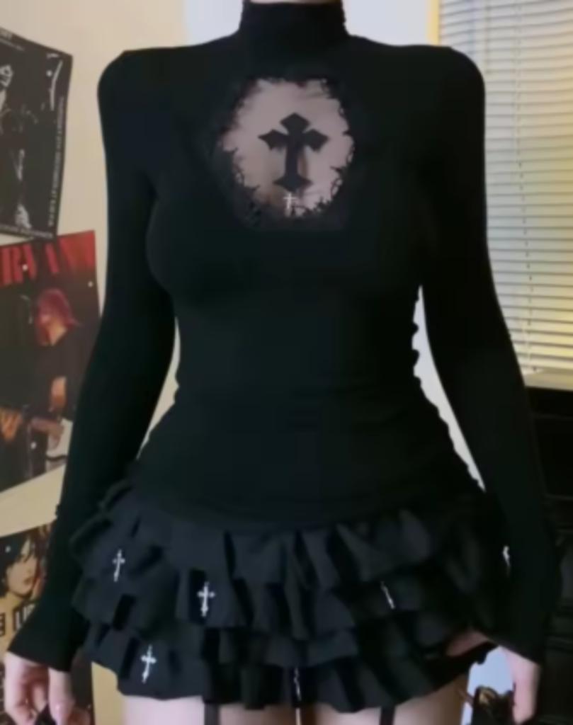 Prachtige zwarte Gothic top / shirt met kruis, Ophalen of Verzenden, Nieuw, Maat 36 (S), Lange mouw