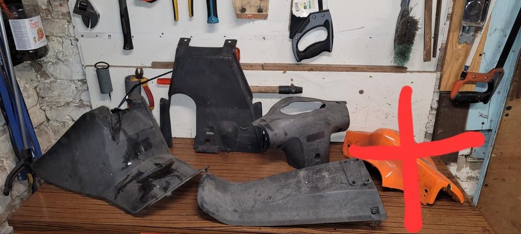 carénage kymco agility 50,125, Vélos & Vélomoteurs, Pièces de cyclomoteur | Scooters, Enlèvement ou Envoi, Utilisé, Selle, Kymco