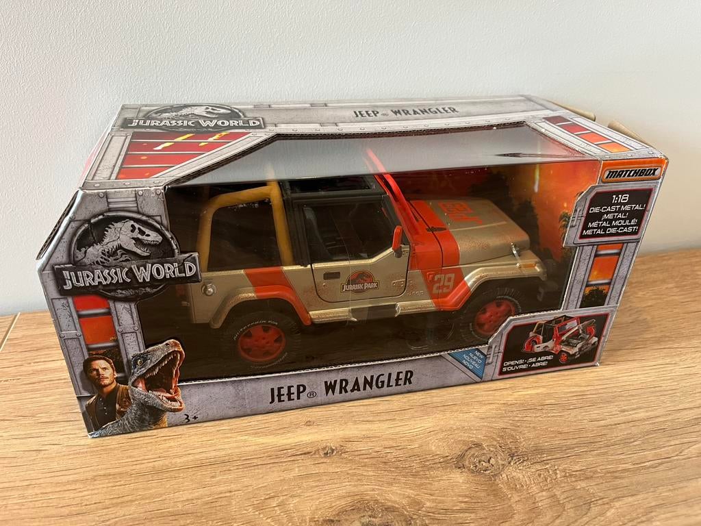1:18 matchbox jeep wrangler jurassic park world, Hobby en Vrije tijd, Ophalen of Verzenden, Zo goed als nieuw