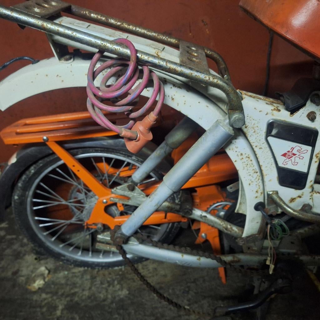 deux amortisseurs peugeot 103, Enlèvement ou Envoi
