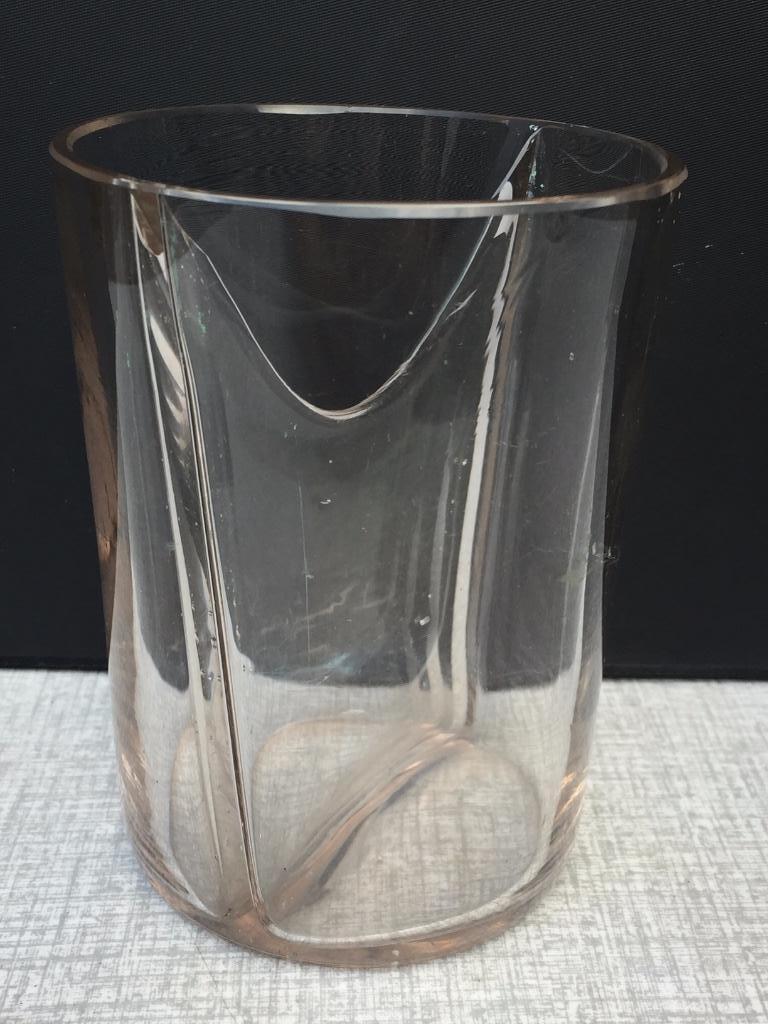 Verre spécial à 2 compartiments 19-18-17e siècle ou avant, Antiquités & Art, Antiquités | Verre & Cristal, Enlèvement ou Envoi