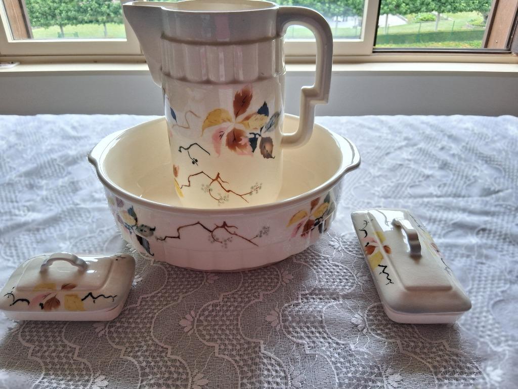 oud toiletservice "Schelde" porcelein, Ophalen of Verzenden