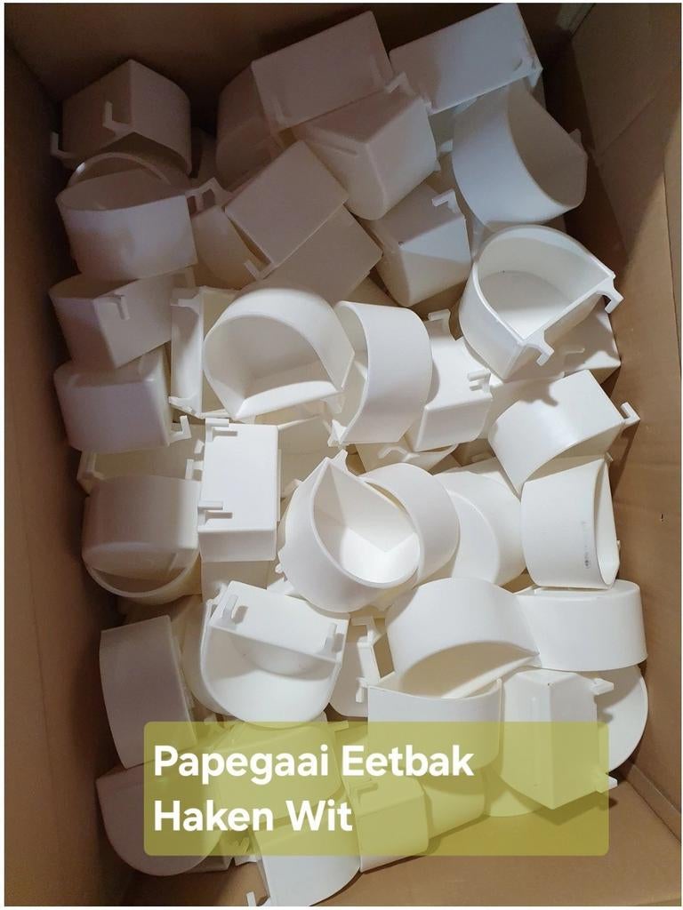 Papegaai Eetbak Wit, Ophalen