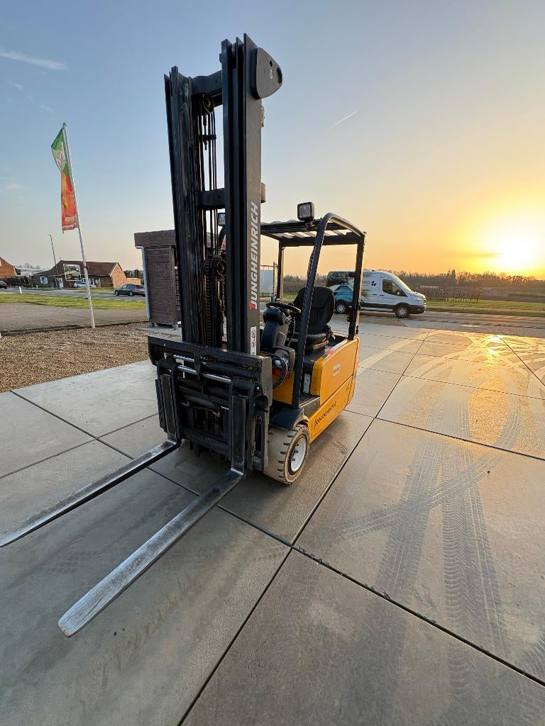 Jungheinrich Heftruck in goede staat, Zakelijke goederen, Ophalen, Heftruck, 1000 tot 2000 kg, JUNGHEINRICH